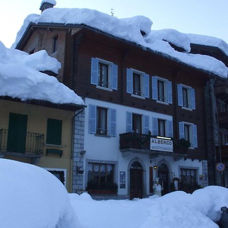 Albergo Ristorante Macugnaga Zewnętrze zdjęcie